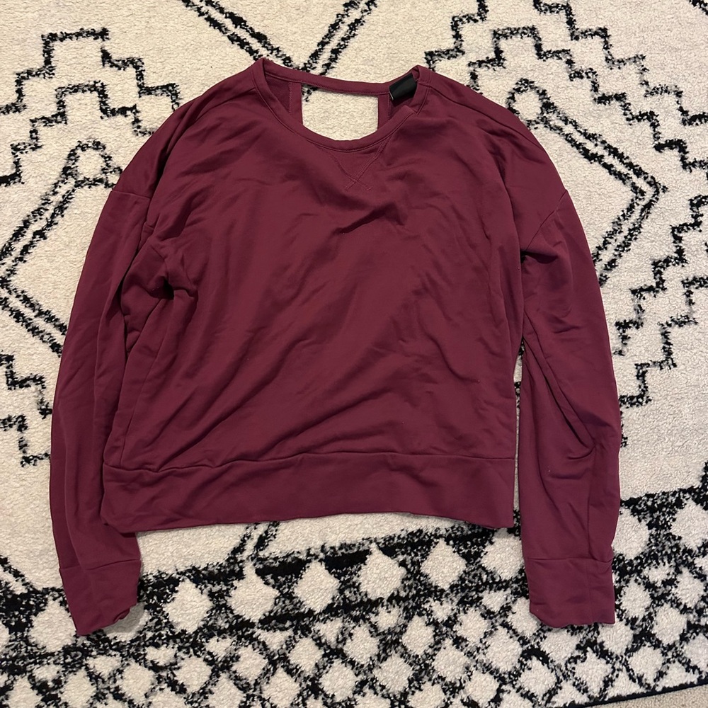 Nike women’s pullover sweatshirt